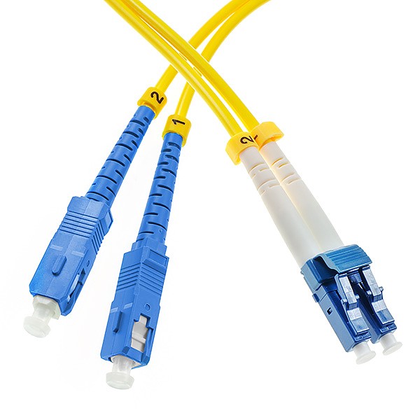 Fiber optics patch cord, SC/UPC-LC/UPC, SM, 9/125 duplex, G652D fiber 3.0mm, L=15m