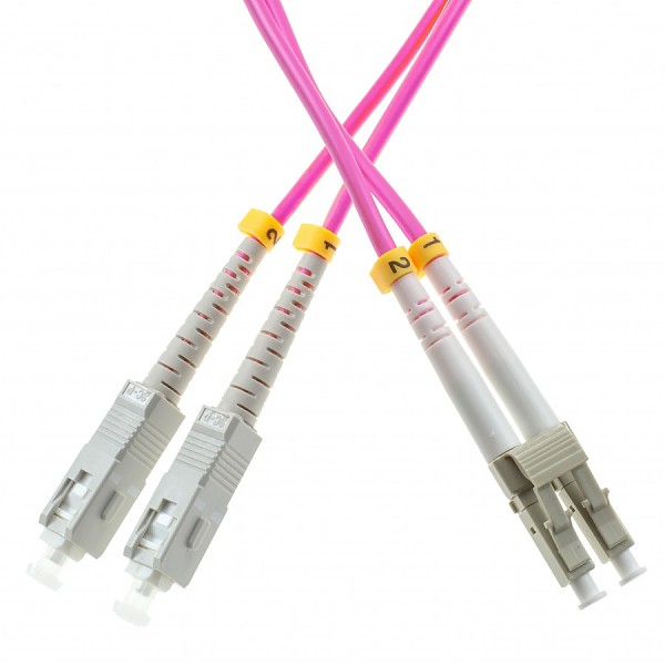 Patchcord SC/UPC-LC/UPC, MM, 50/125 duplex, OM4 fiber, 1 m 